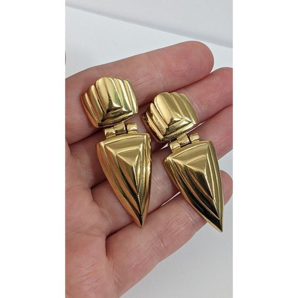 Givenchy Vintage Clip On Earrings - Gold Toned Door Knocker Triangle - Picture 11 of 12
